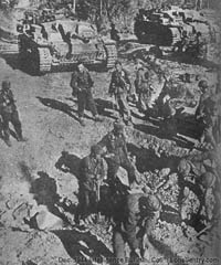 In pursuit, most assault guns move with the advance guard of the advance detachment. In pursuit, most assault guns move with the advance guard of the advance detachment.
