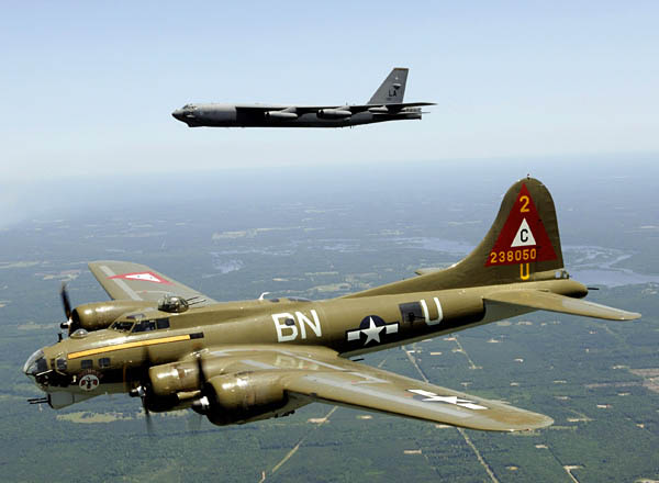 B-17 Bomber B-17 Bomber