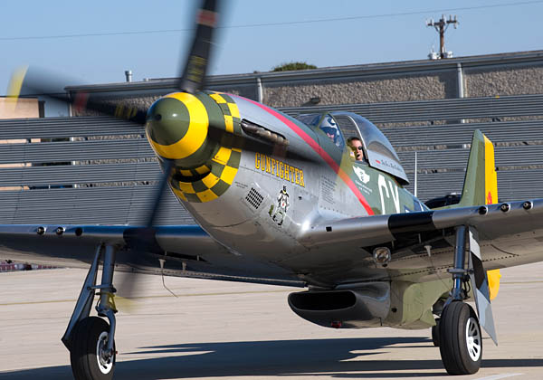 P-51 Mustang Gunfighter P-51 Mustang Gunfighter